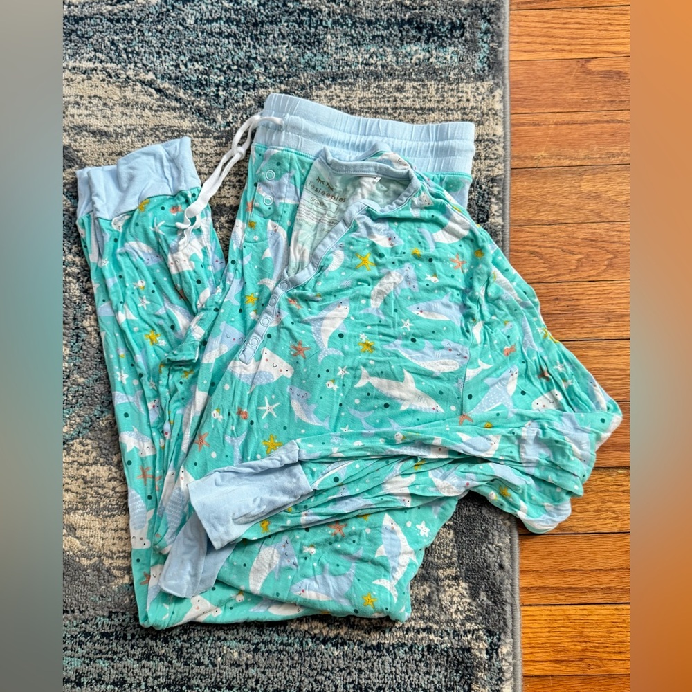 LITTLE SLEEPIES Women’s PJ set